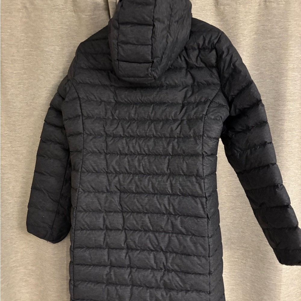 TNA Black Puffer Jacket - Picture 3 of 3